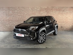 Toyota Yaris Cross - 1.5 Hybrid 115 Team D. Winter pakket / Safety Pakket / Afn. Trekhaak / Marter Afweer ( Toy