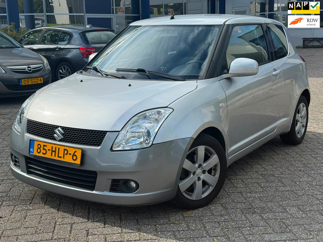 Suzuki Swift - 1.3 Exclusive 1.3 Exclusive - AutoWereld.nl