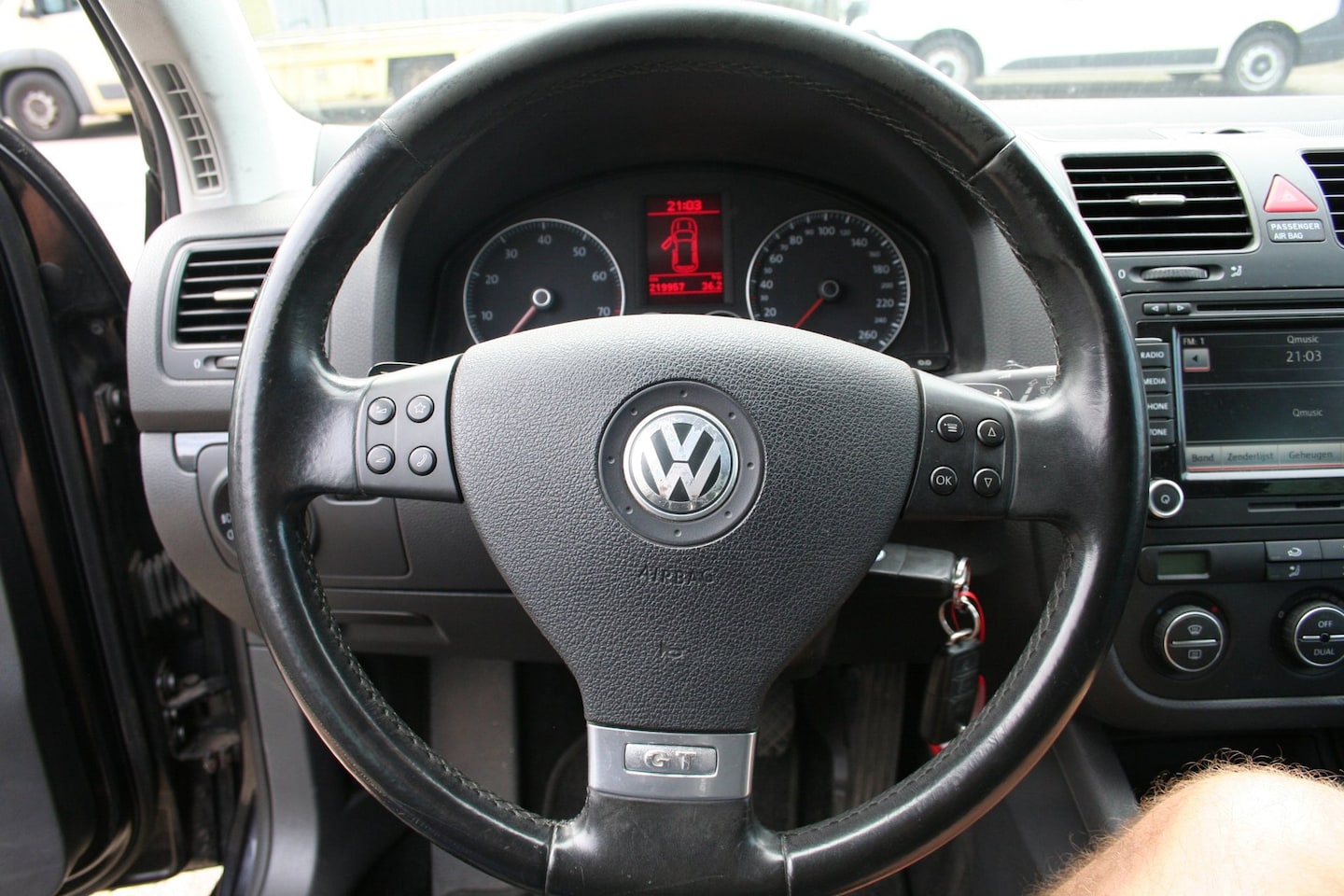 Volkswagen Golf - 1.4 TSI GT Sport Business 1.4 TSI GT Sport Business