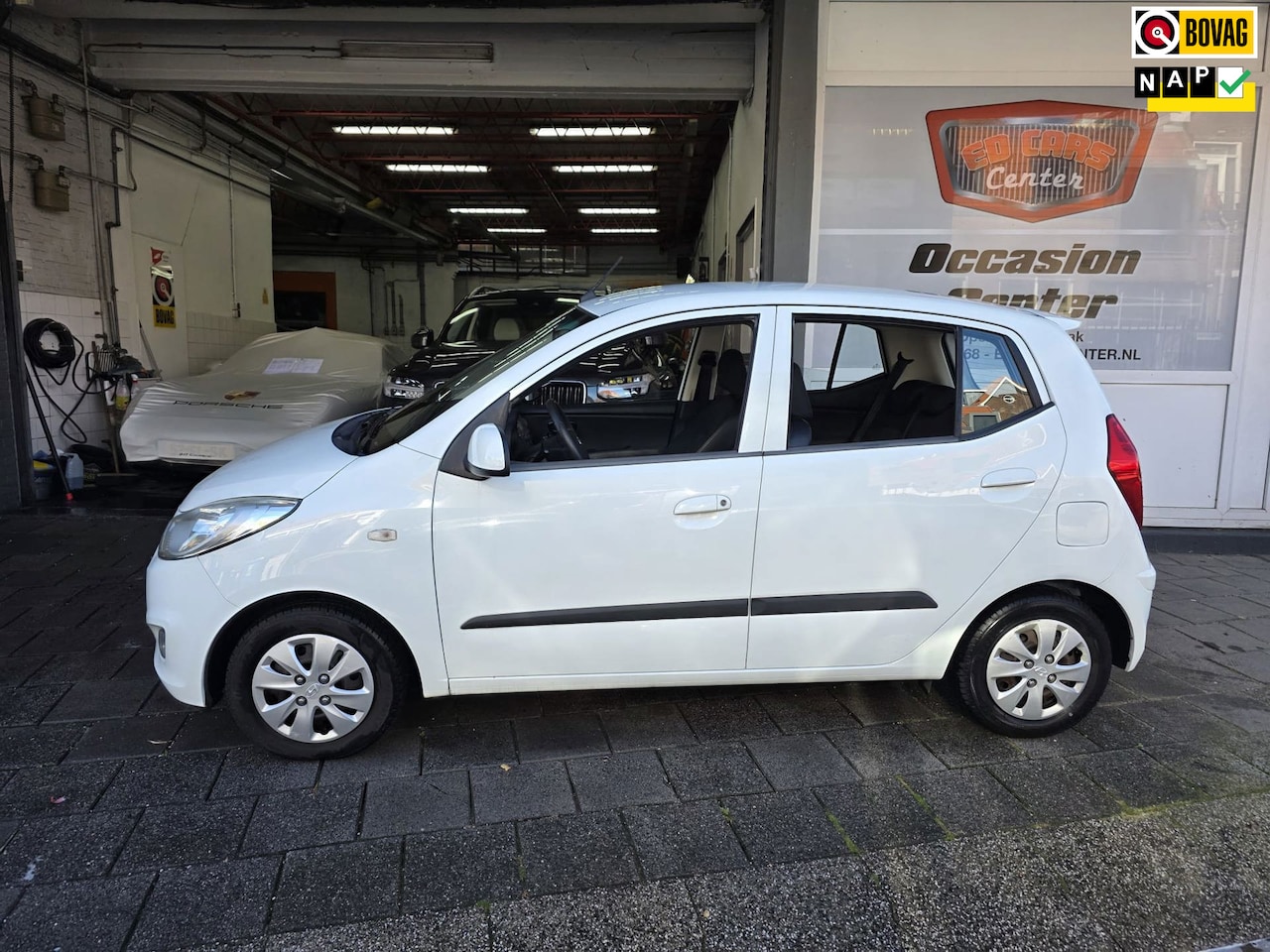 Hyundai i10 - 1.2 Plus 1.2 Plus - AutoWereld.nl