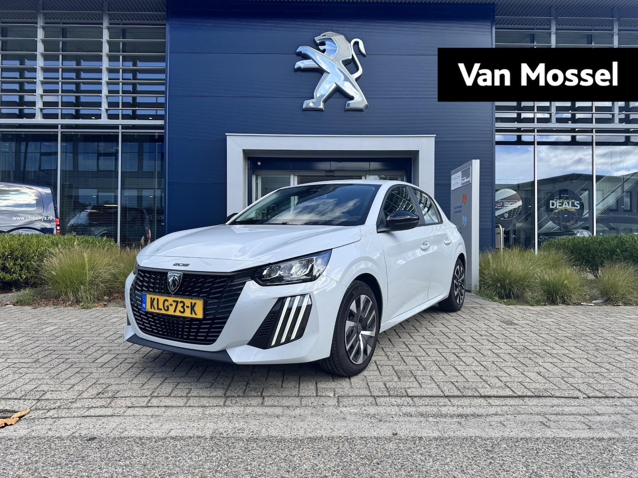 Peugeot 208 - 1.2 Hybrid 110 e-DCS6 Business 1.2 Hybrid 110 e-DCS6 Business - AutoWereld.nl