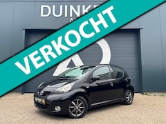 Toyota Aygo - 1.0-12V Dynamic Navigator | Airco | Elektrische ramen | Elektrische deurvergrendeling | Tr