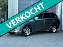 Mitsubishi Outlander - 2.0 PHEV Instyle 2e EIG/SCHUIFDAK/NAVI