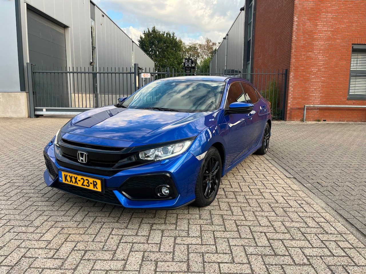 Honda Civic - 1.0 i-VTEC Comfort 1.0 i-VTEC Comfort - AutoWereld.nl