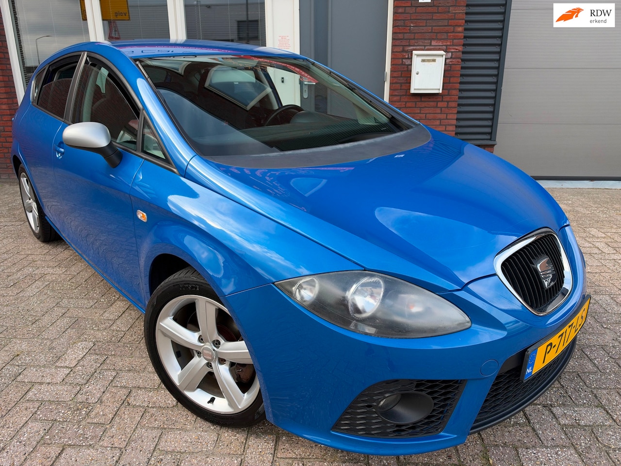 SEAT Leon - 2.0 TFSI FR / Navi / Clima / Cruise / 5DRS / LM - AutoWereld.nl