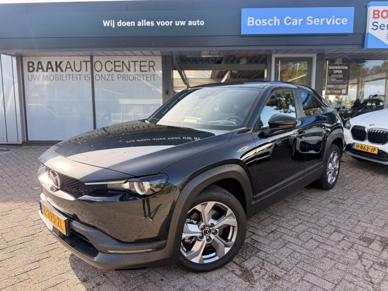 Mazda MX-30 - e-SkyActiv 145 Comf. - AutoWereld.nl