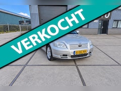 Toyota Avensis - 2.0 VVTi Executive Airco/Cruise/Trekhaak/Stoelverwarming/PDC