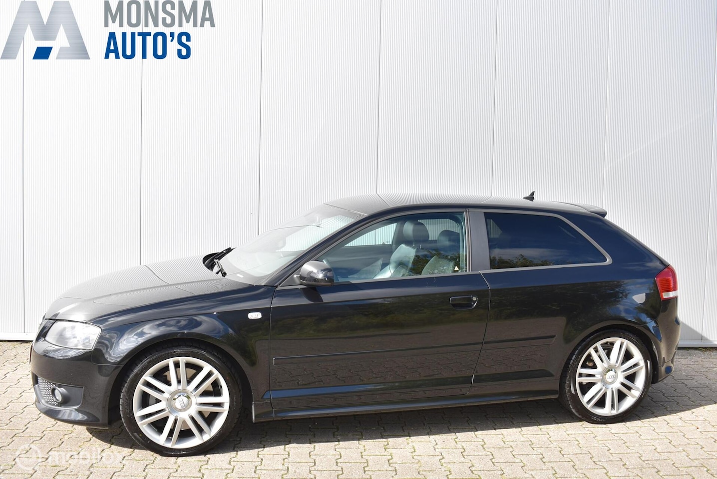 Audi S3 - 2.0 TFSI Quattro Phantomschwarz Xenon Bose MMI PDC 18" LMV Clima Cruise Leder/Alcantara - AutoWereld.nl