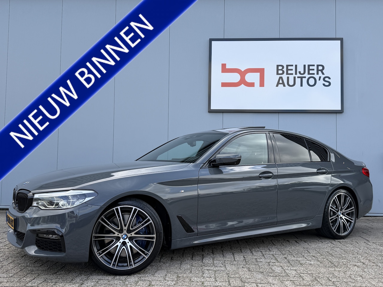 BMW 5-serie - 540i High Executive Automaat M-Sport/Schuifdak/1e eigenaar. - AutoWereld.nl