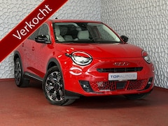Fiat 600 - 1.2 HYBRID LA PRIMA CAMERA CARPLAY ADAP.CRUISE STOELVERW. ELEK.KLEP LEER MASSAGE ELEK.STOE