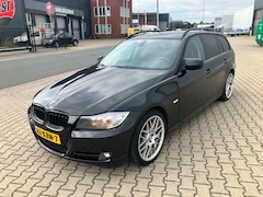 BMW 3-serie Touring - 316i Business Line " GOED LEZEN "
