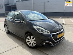 Peugeot 208 - 1.2 PureTech Blue Lion Scherm AIRCO APK 2027 5DR