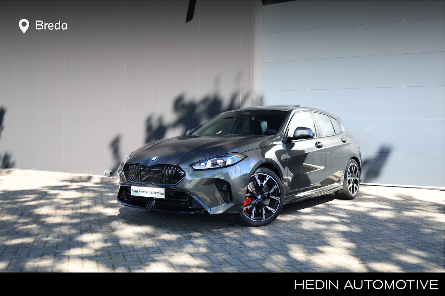 BMW 1-serie - 120 M Sport Design Edition | Achteruitrijcamera | Comfort Access | Glazen Panoramadak | Ha - AutoWereld.nl
