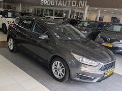 Ford Focus - 1.0 Trend Airco, Cruise Control, Trekhaak, Stuurbekrachtiging