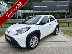 Toyota Aygo X - 1.0 VVT-i MT / Airco /