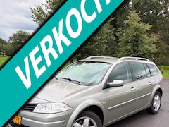 Renault Mégane Grand Tour - 1.6-16V Business Line, Nap, Keyless, Nieuwe Driem