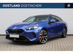 BMW 2-serie Gran Coupé - 220 M Sport Automaat / Panoramadak / Sportstoelen / Comfort Access / Achteruitrijcamera /