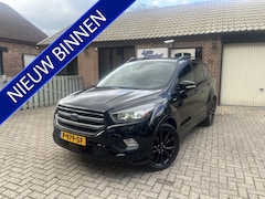 Ford Kuga - 1.5 EcoBoost ST Line Xenon LED 19"