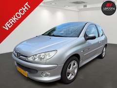 Peugeot 206 - 1.4-16V Quiksilver