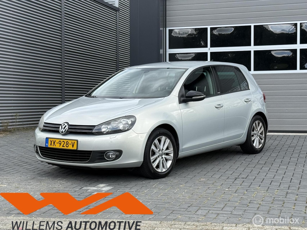Volkswagen Golf - 1.4 FSI Style|Cruise|Stoelverwarming|Trekhk - AutoWereld.nl