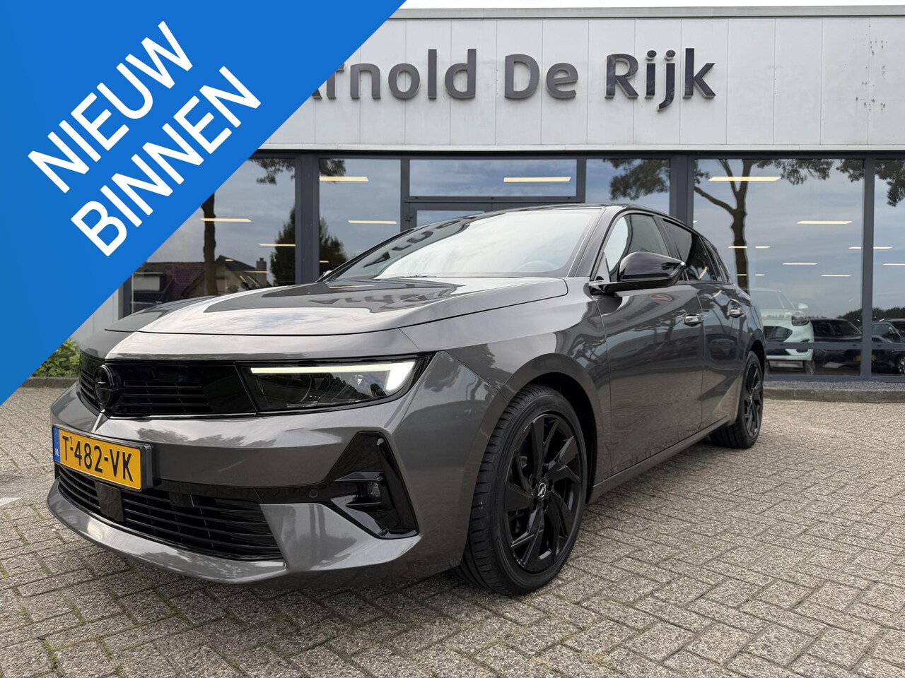 Opel Astra - 1.2 GS Line 1.2 GS Line - AutoWereld.nl