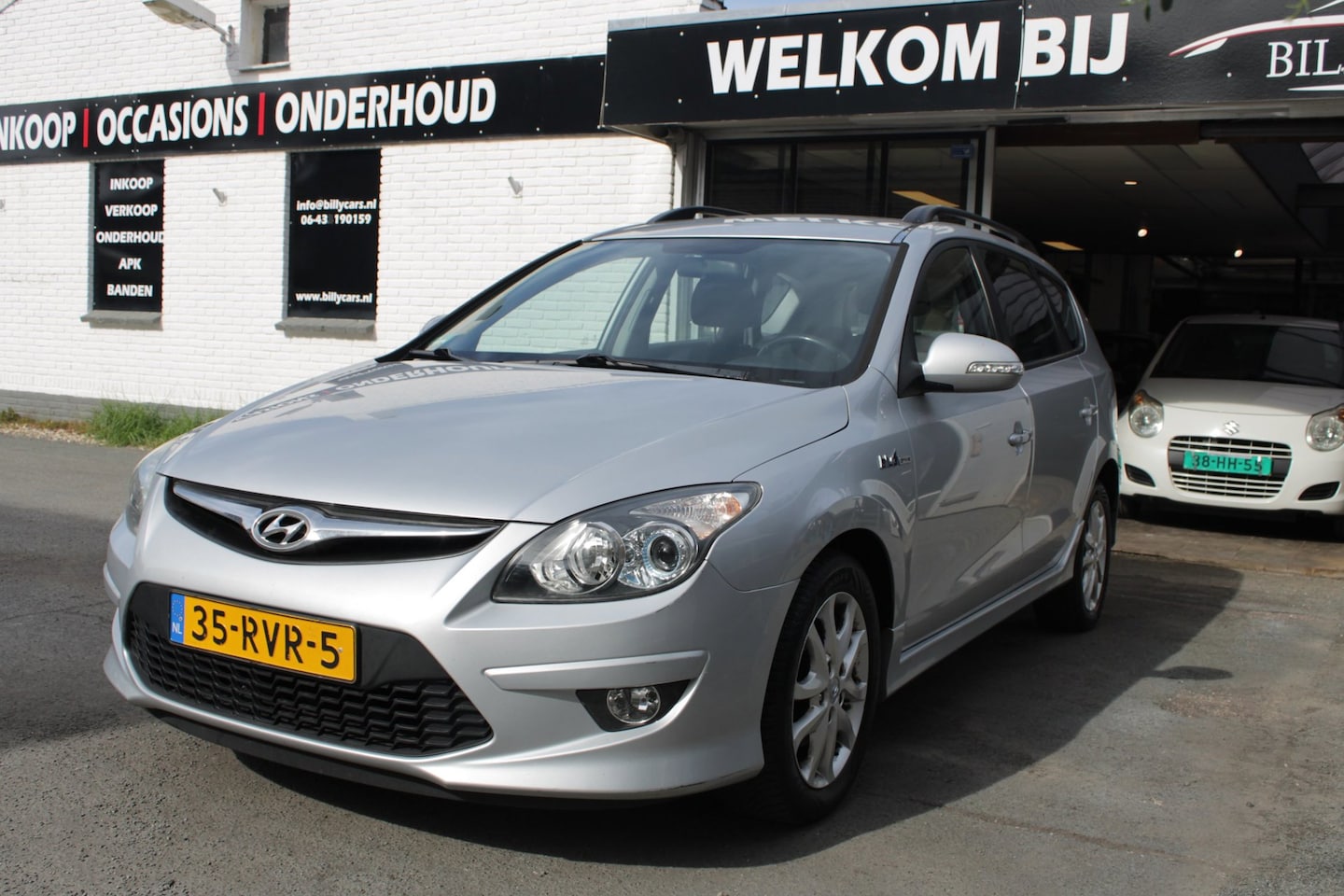 Hyundai i30 CW - 1.6i i-Motion / Airco / Parkeersensoren / Elektrische ramen - AutoWereld.nl