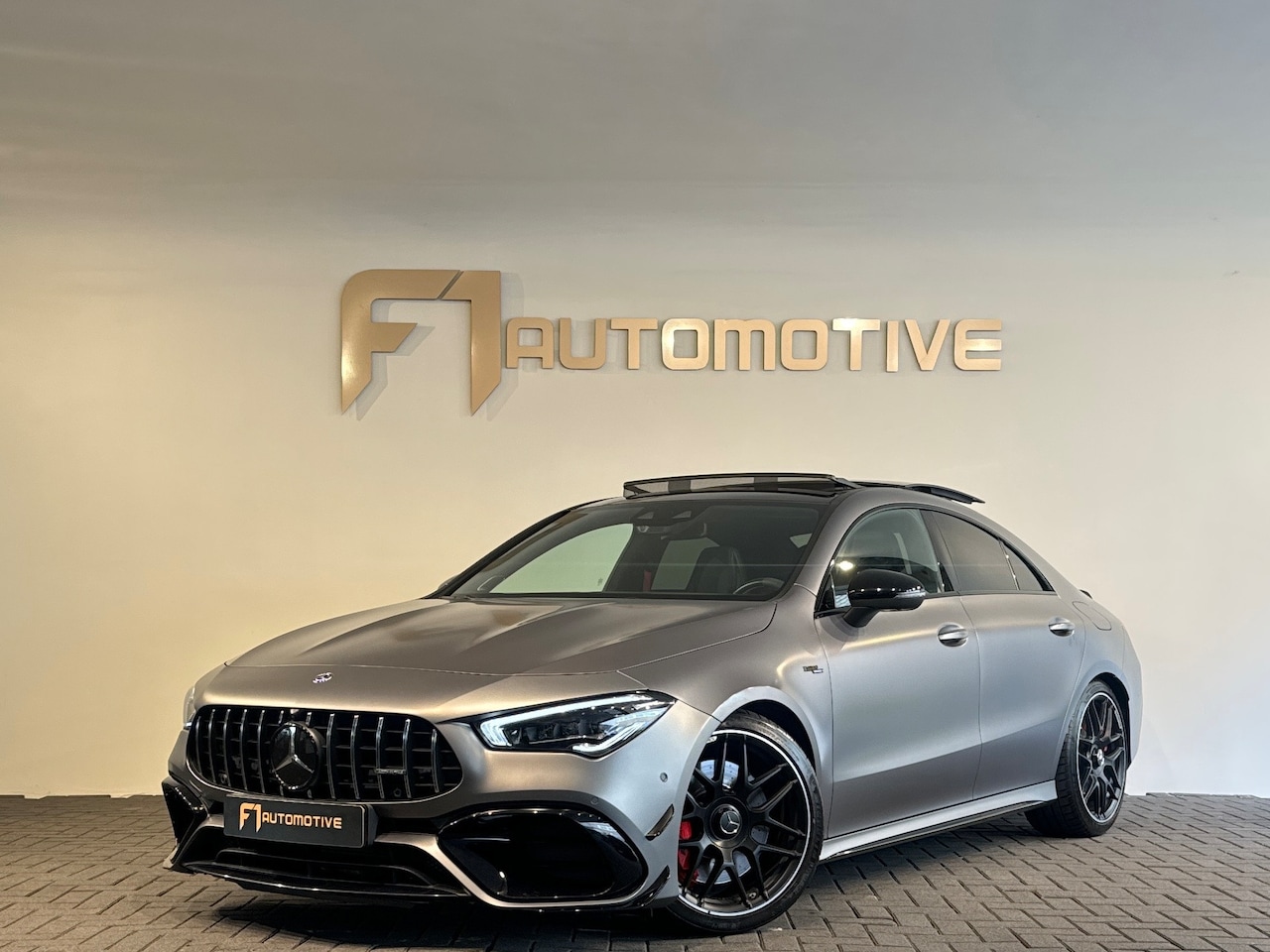 Mercedes-Benz CLA-Klasse - AMG 45 S 4MATIC+ Pano|Memory|Magno|Burmester|Sfeer - AutoWereld.nl