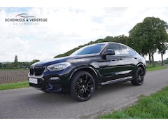 BMW X4 - xDrive20i High Executive M-Sport / Panoramadak / Stuurverwarming / Stoelverwarming / Camer