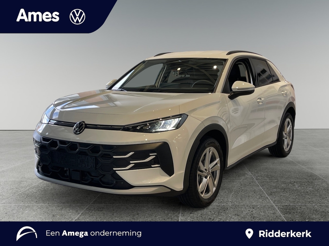 Volkswagen T-Roc - Life First Edition 1.5 eTSI 116 PK | Stoelverwarming | Camera | Dodehoeksensoren - AutoWereld.nl