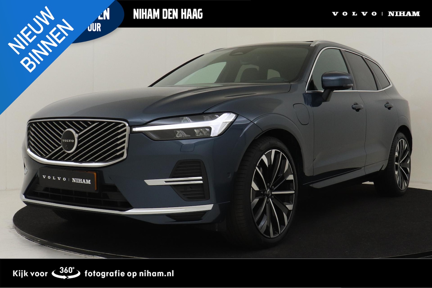 Volvo XC60 - T8 PLUG-IN HYBRID AWD ULTRA BRIGHT EXECUTIVE ED. *FULL OPTIONS!* -PANO.DAK|BOWERS&WILKINS| - AutoWereld.nl