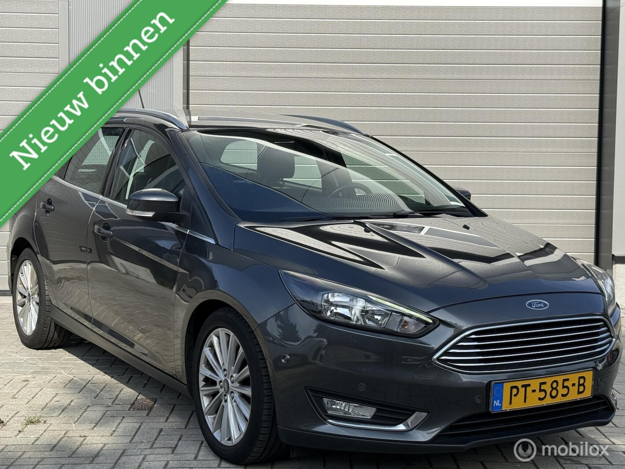 Ford Focus Wagon - 1.0 Titanium 1.0 Titanium - AutoWereld.nl