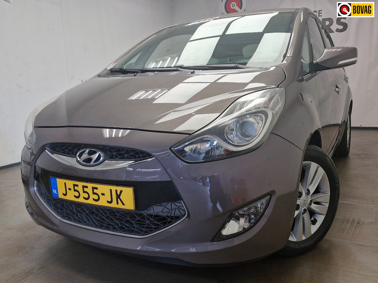 Hyundai ix20 - 1.6i i-Vision ! AIRCO ! APK ! ONDERH. ! AUTOMAAT ! TOP AUTO ! - AutoWereld.nl