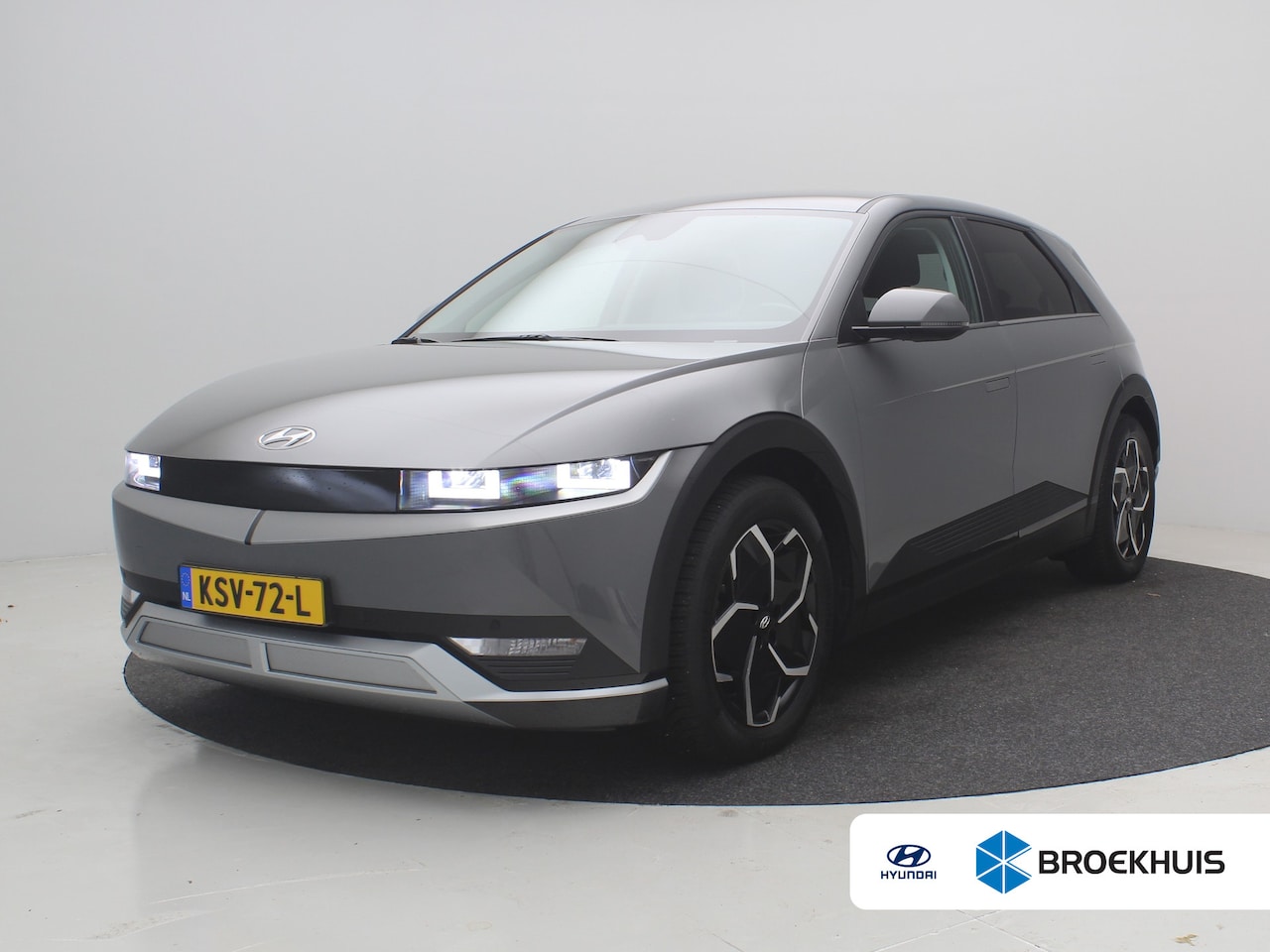 Hyundai IONIQ 5 - Connect 77.4 kWh / Navigatie / 3-fase Laden / BTW auto / Long Range / SOH 100% / Stoel en - AutoWereld.nl