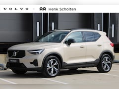 Volvo XC40 - B4 Plus Dark | Panoramadak | Trekhaak | Verwarmbare voorstoelen en stuurwiel | Premium aud