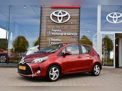 Toyota Yaris - 1.5 Hybrid Lease Automaat 100pk | Trekhaak | Navigatie | Climate- & Cruisecontrol |