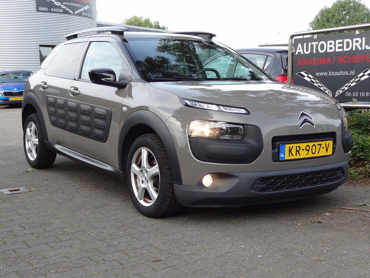 Citroën C4 Cactus - 1.2 Business - AutoWereld.nl