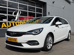 Opel Astra Sports Tourer - 1.2 Turbo Elegance - Navigatie I Airco I LED I PDC I Sport velgen I Leer/ Alcantara Dealer