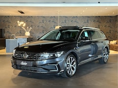 Volkswagen Passat Variant - 1.4 TSI GTE I Pano I Leder I Camera I VOL
