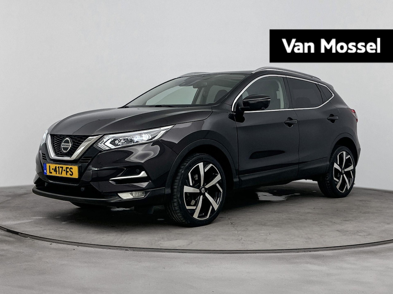 Nissan Qashqai - 1.3 DIG-T Premium Edition 140PK | Trekhaak | Panoramadak | Navigatie | 360 Camera | 19'' I - AutoWereld.nl