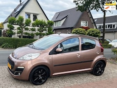 Peugeot 107 - 1.0 Exclusive 96.000 km NAP Leder bekleding