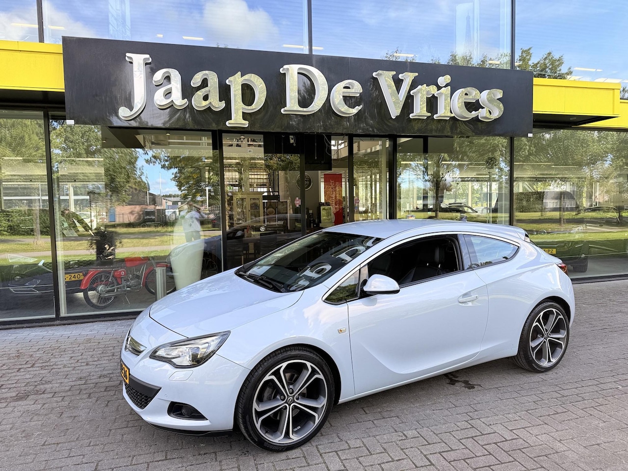 Opel Astra GTC - 1.6 Turbo Sport 1.6 Turbo Sport - AutoWereld.nl