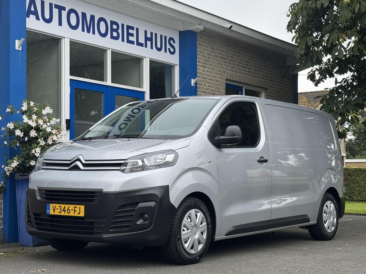 Citroën Jumpy - bestel 2.0 BlueHDI 180 Comfort M S&S - AutoWereld.nl