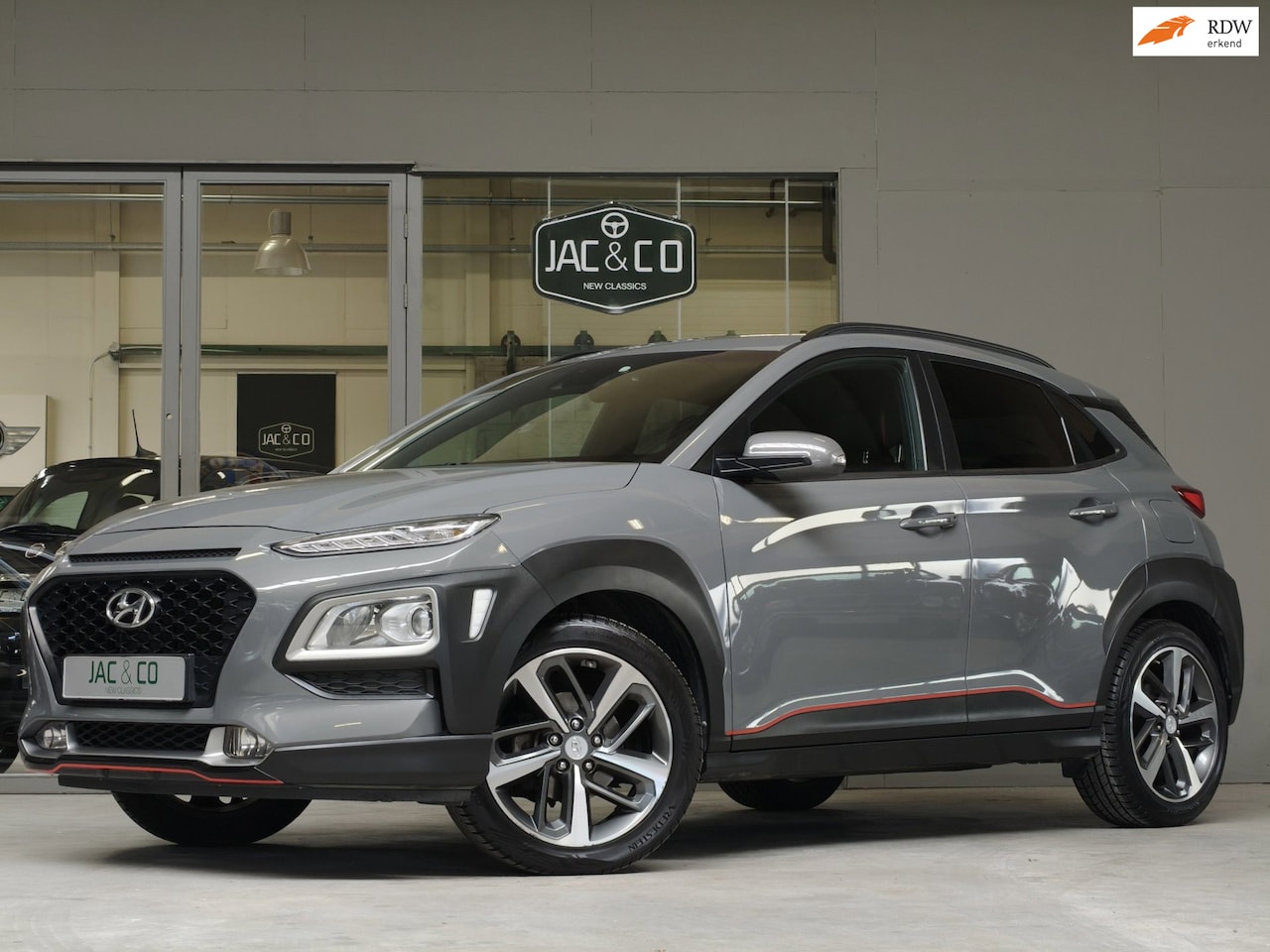 Hyundai Kona - 1.0T Premium Zwart Leder / 100% Onderhouden - AutoWereld.nl