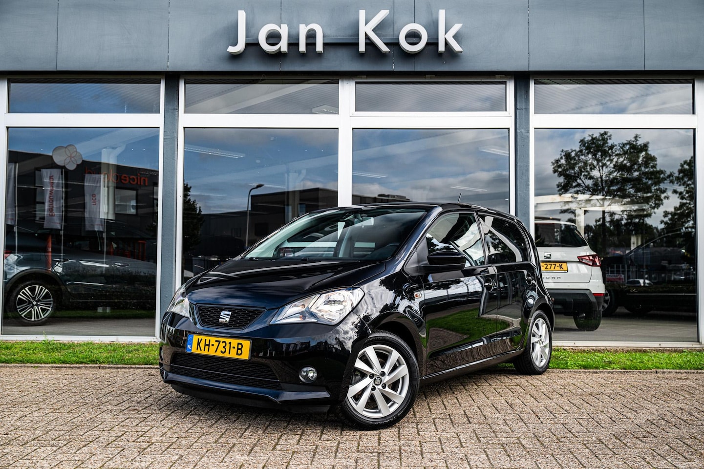 SEAT Mii - 1.0 Sport Connect | Cruise Control | Parkeersensoren | Airco - AutoWereld.nl