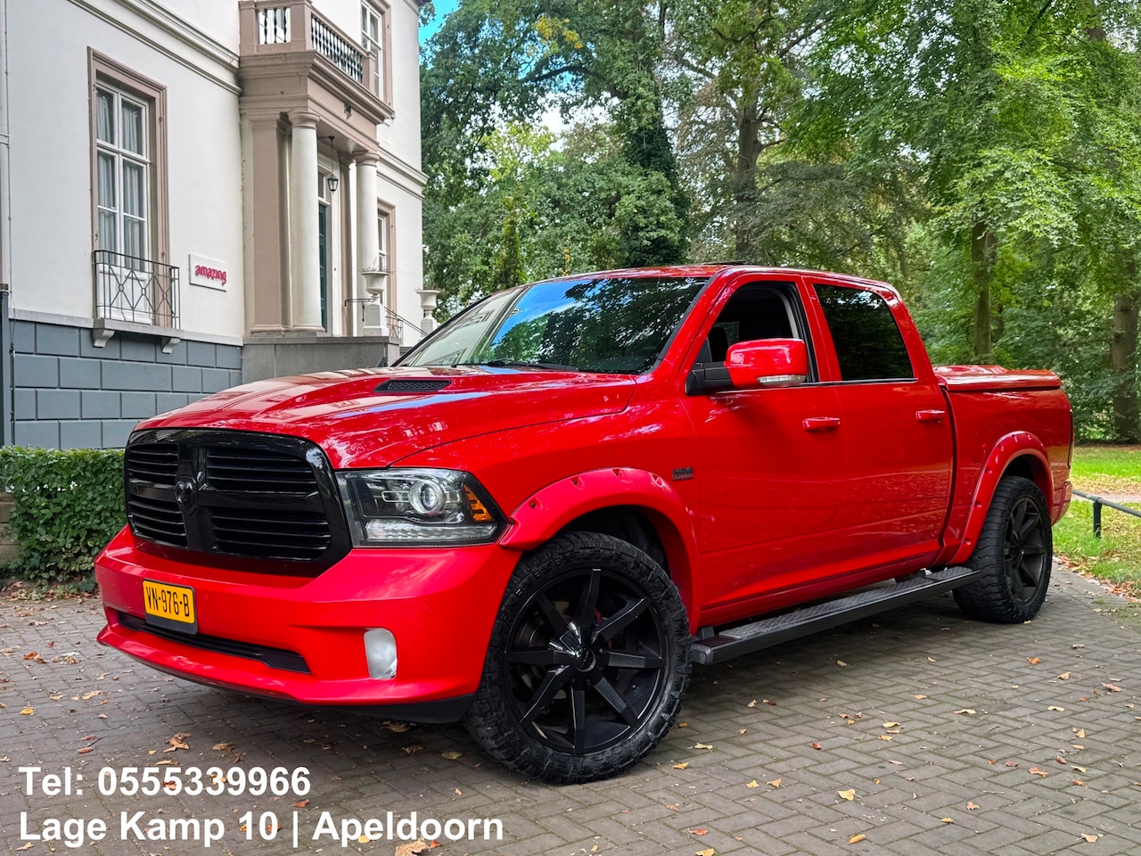 Dodge Ram 1500 - 5.7 V8 Quad Cab 6'4 LPG Wide Body NL Auto Pano Camera Full Options - AutoWereld.nl