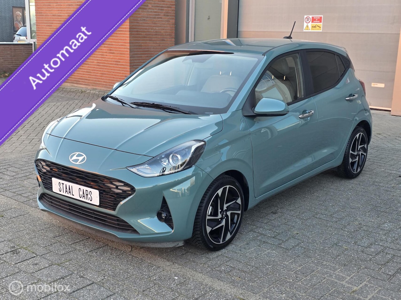 Hyundai i10 - 1.2_Premium_79Pk_Automaat_Keyless - AutoWereld.nl