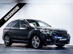 BMW X1 - sDrive18i M Sport Black ed|Trekhaak|Camera|Head up|Navi