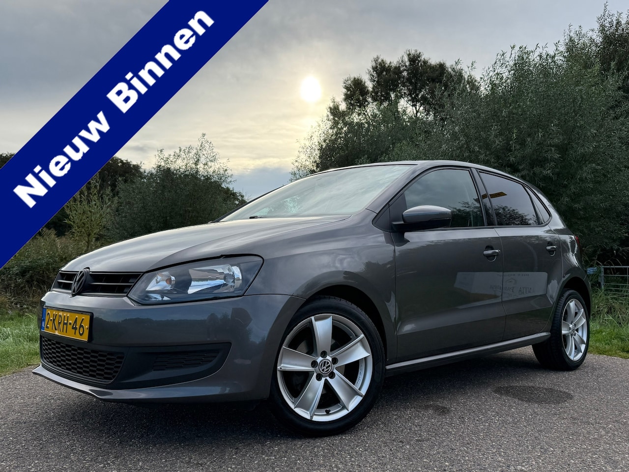 Volkswagen Polo - 1.2-12V | 2e Eigenaar | Airco | 16" Velgen | AUX | Elektrisch pakket | Dealer Onderhouden! - AutoWereld.nl