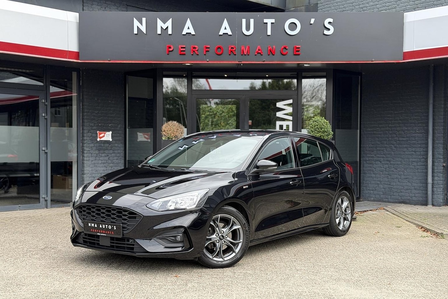 Ford Focus - 1.5 EcoBoost ST-line KEYLESS GO, CRUISE, BLACK OPTIEK, CARPLAY, DEALER ONDERHOUDEN, 1E EIG - AutoWereld.nl