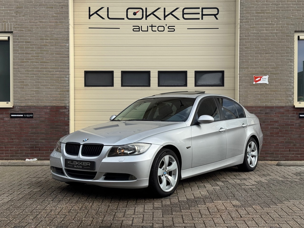 BMW 3-serie - 328i xDrive Leder|Schuifdak|Memory|Stoelverw - AutoWereld.nl